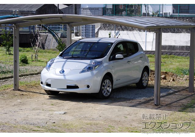 福岡県糟屋郡篠栗町のLIXIL リクシル（トステム）のカーポート カーブポートシグマIII ワイド 積雪〜20cm対応 施工例