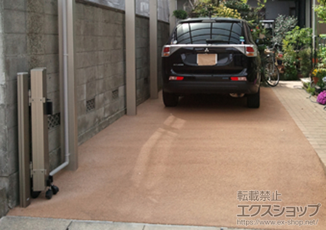 愛知県稲沢市ののカーゲート トリップゲート RA型 ノンレール 片開き 27S 施工例