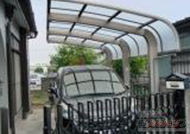 埼玉県鴻巣市のLIXIL リクシル（トステム）のカーポート テールポートシグマIII 1500 積雪〜50cm対応+テールポートシグマIII 1500 着脱式サポート ロング23柱用 1本入 施工例