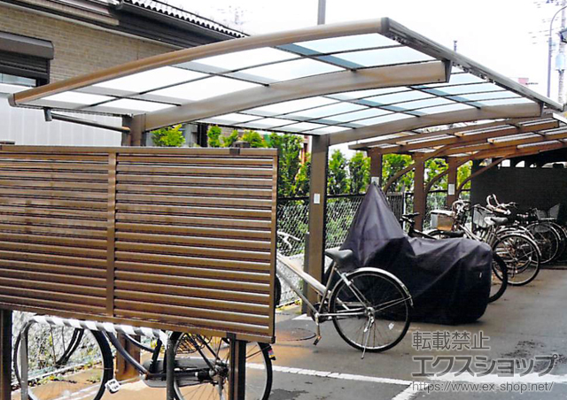 埼玉県川口市のLIXIL リクシル（トステム）のカーポート カーブポートシグマIII 積雪〜20cm対応 施工例