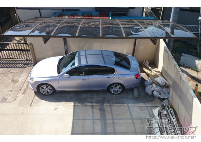 群馬県高崎市のLIXIL リクシル（トステム）のカーポート カーブポートシグマIII 積雪〜20cm対応 施工例