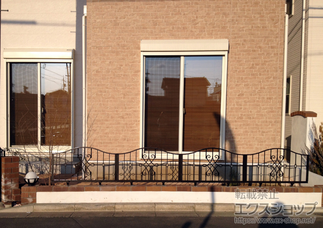 埼玉県新座市ののフェンス・柵 アプローチルナEL型 フリーポールタイプ 施工例