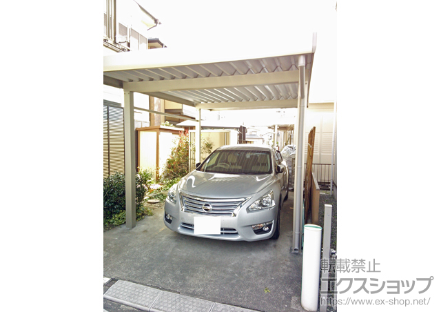 神奈川県相模原市ののカーポート ジーポートneo Aタイプ 角柱4本柱 標準鼻隠し 積雪〜100cm対応 施工例