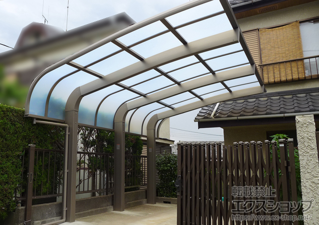 東京都町田市のLIXIL リクシル（トステム）のカーポート テールポートシグマIII 1500 積雪〜50cm対応 施工例