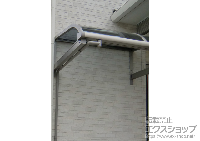 和歌山県和歌山市のLIXIL リクシル（トステム）のテラス屋根 ライザーテラスII R型 ルーフタイプ 単体 積雪〜20cm対応 施工例