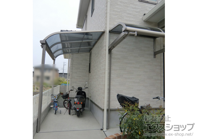 和歌山県和歌山市のLIXIL リクシル（トステム）のテラス屋根 ライザーテラスII R型 テラスタイプ 単体 積雪〜20cm対応 施工例