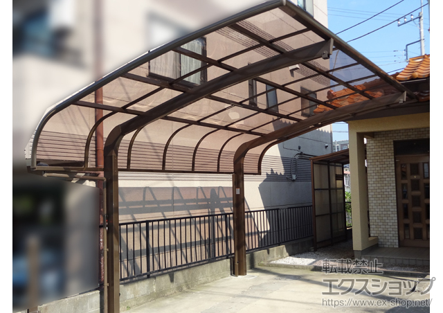 埼玉県入間郡毛呂山町ののカーポート、テラス屋根 テールポートシグマIII 積雪〜20cm対応＋着脱式サポート 施工例