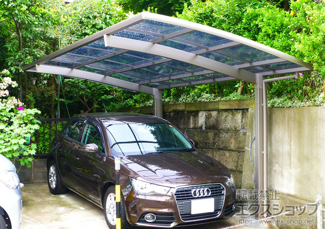 神奈川県横浜市のLIXIL リクシル（トステム）のカーポート カーブポートシグマIII 積雪〜20cm対応 施工例