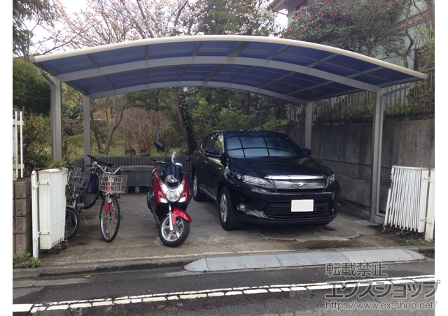 東京都八王子市ののカーポート プレシオスポート ワイド 積雪〜20cm対応 施工例