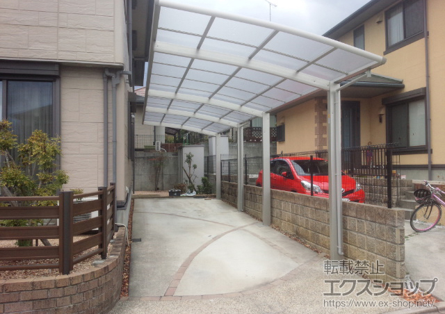 和歌山県橋本市ののカーポート レイナポートグラン 縦連棟　積雪〜20cm対応 施工例