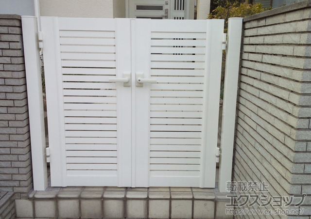 埼玉県さいたま市のの門扉 エクスライン門扉5型 両開き　門柱使用 施工例