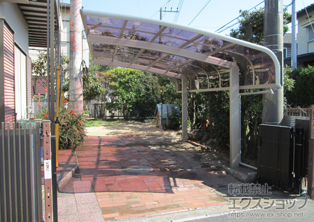 神奈川県藤沢市ののカーポート レイナキャップポートグラン　積雪〜20cm対応 施工例