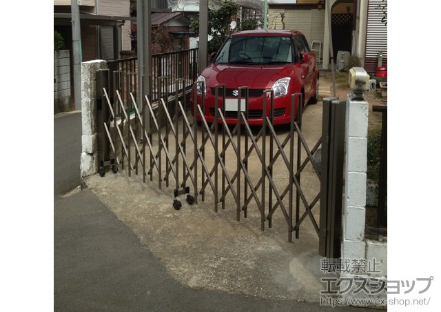 千葉県船橋市ののカーゲート トリップゲート RA型 ノンレール 片開き 33S 施工例