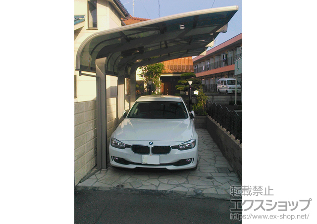 東京都昭島市のLIXIL リクシル（トステム）のカーポート テールポートシグマIII 1500 積雪〜50cm対応+テールポートシグマIII 1500用 落雪カバー 施工例