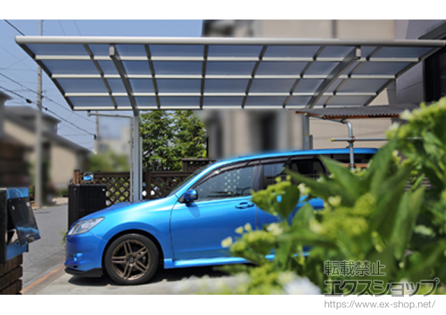 千葉県八千代市ののカーポート レイナポートグラン　積雪〜20cm対応＋屋根ふき材補強部品（1セット）＋着脱式サポート 標準・ハイルーフ兼用 2本入り 施工例