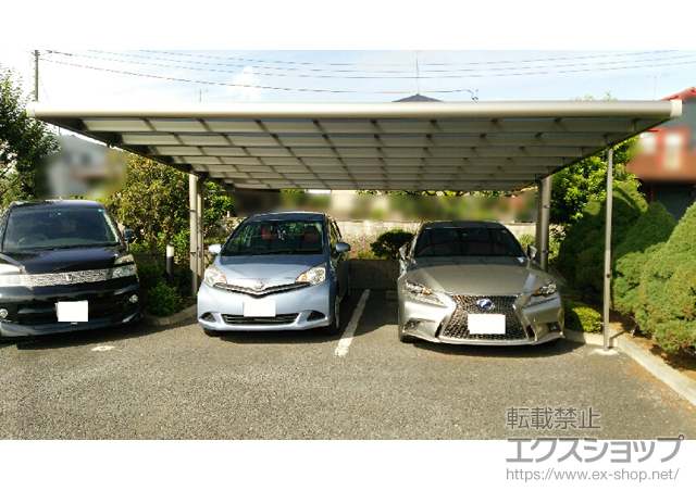 埼玉県北本市ののカーポート 4Gワイド 積雪〜20cm対応＋パネル抜け防止材 間口60用＋サポートセット(着脱式) 基本 2本入 施工例