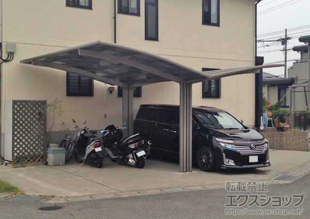 和歌山県岩出市のLIXIL リクシル（トステム）のカーポート カーブポートシグマIII Y合掌 積雪〜20cm対応 施工例