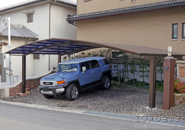 兵庫県神戸市ののカーポート レイナトリプルポートグラン　積雪〜20cm対応＋ライザーテラス前面スクリーン 施工例