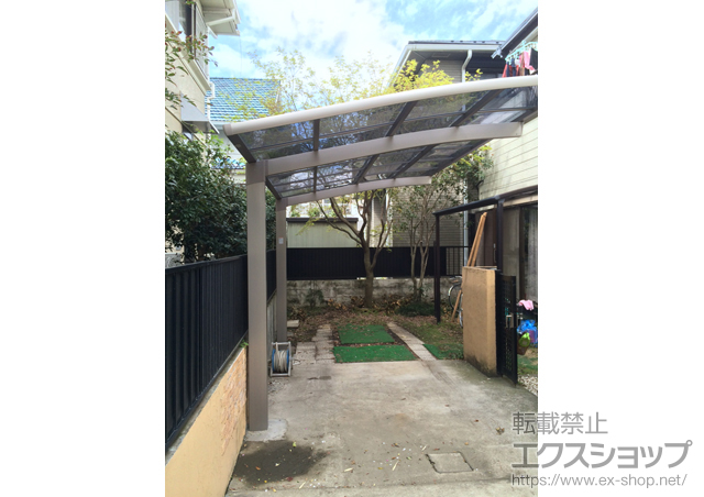 神奈川県平塚市のLIXIL リクシル（トステム）のカーポート カーブポートシグマIII 積雪〜20cm対応 施工例