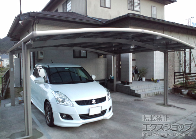 島根県松江市のLIXIL リクシル（トステム）のカーポート カーブポートシグマIII ワイド 積雪〜20cm対応 施工例