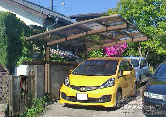 千葉県木更津市のLIXIL リクシル（トステム）のカーポート カーブポートシグマIII 積雪〜20cm対応 施工例