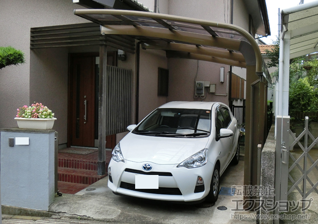 埼玉県所沢市のLIXIL リクシル（トステム）のカーポート テールポートシグマIII 1500 積雪〜50cm対応 施工例