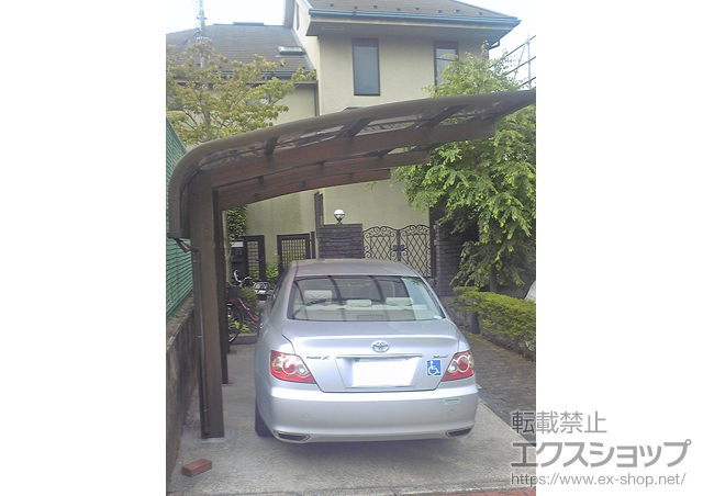 神奈川県横浜市ののカーポート レイナキャップポートグラン50　積雪〜50cm対応 施工例