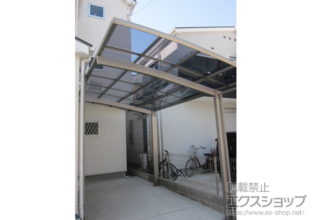 兵庫県川西市のLIXIL リクシル（トステム）のカーポート カーブポートシグマIII 積雪〜20cm対応 施工例