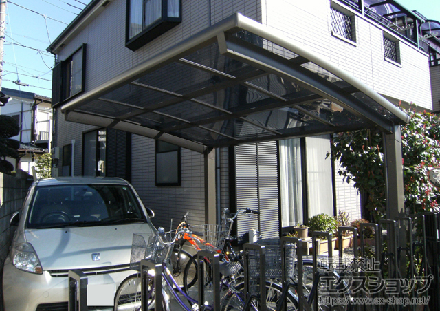 東京都清瀬市のLIXIL リクシル（トステム）のサイクルポート・駐輪場 カーブポートシグマIII ミニ 積雪〜20cm対応 施工例