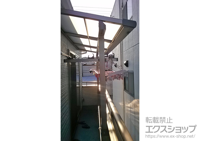 愛知県名古屋市のLIXIL リクシル（トステム）のバルコニー・ベランダ屋根 ライザーテラスII F型 屋根タイプ 単体 積雪〜20cm対応 施工例