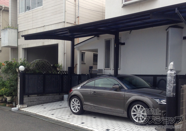 大阪府岸和田市ののカーポート レイナポートREグラン 前下がり 延長 積雪〜20cm対応 施工例