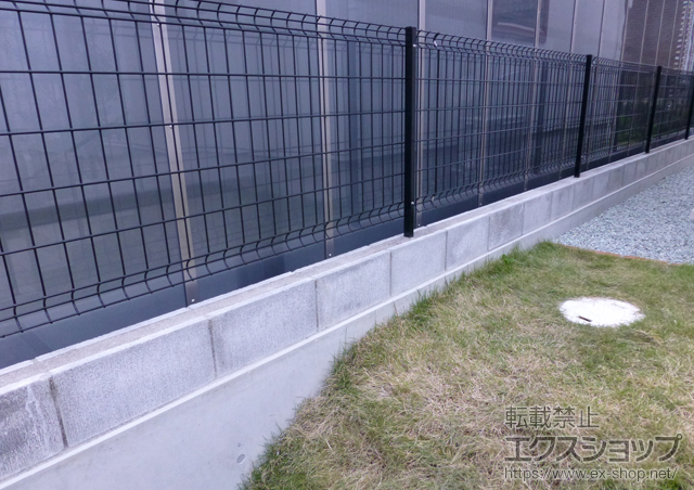 宮城県名取市ののフェンス・柵 ハイグリッドフェンスUF8型 フリーポールタイプ 施工例