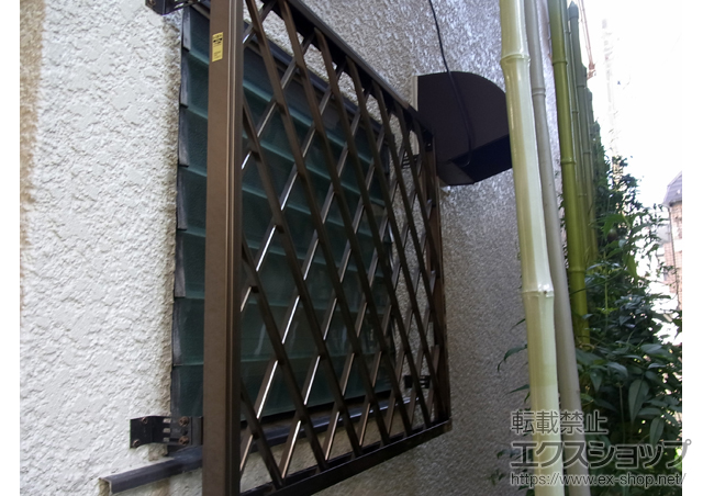 東京都杉並区のLIXIL リクシル（トステム）の面格子・窓格子 アルミ面格子 ヒシクロス 施工例