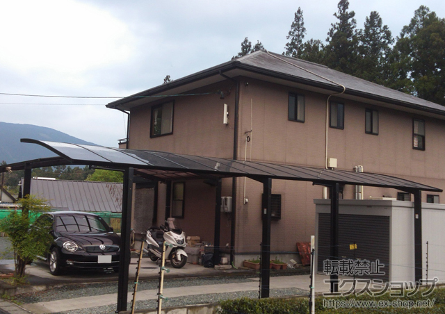 静岡県榛原郡川根本町のLIXIL リクシル（トステム）のカーポート カーブポートシグマIII 縦連棟 積雪〜20cm対応 施工例