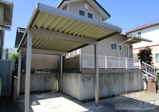 群馬県富岡市のLIXIL リクシル（トステム）のカーポート テリオスポートIII 3000 角柱4本柱 積雪〜100cm対応 施工例