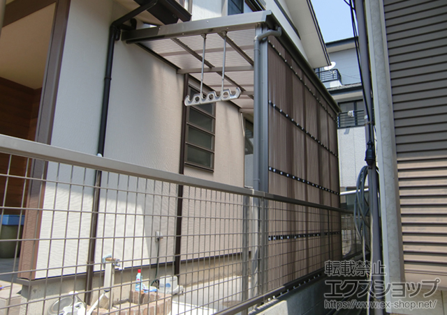 静岡県浜松市のLIXIL リクシル（トステム）のストックヤード フリーヤード オープンタイプ 積雪〜20cm対応+物干しセット 標準 2本入 施工例