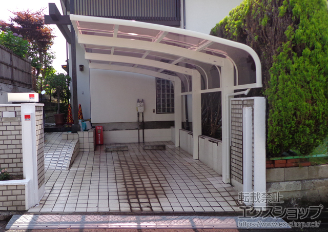 神奈川県逗子市ののカーポート レイナキャップポートグラン50　積雪〜50cm対応 施工例