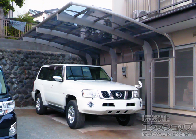 神奈川県秦野市のLIXIL リクシル（トステム）のカーポート テールポートシグマIII 1500 積雪〜50cm対応 施工例