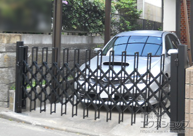 神奈川県横浜市ののカーゲート トリップゲート REHG-A 片開き 30S 施工例