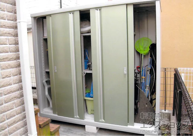 神奈川県鹿嶋市のタクボの物置・収納・屋外倉庫 シンプリー 一般型 (MJN-217EP OG) 施工例