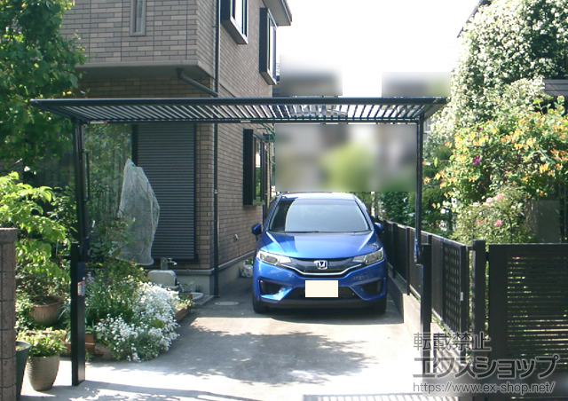 東京都多摩市ののカーゲート オーバードアS2型 手動式 施工例