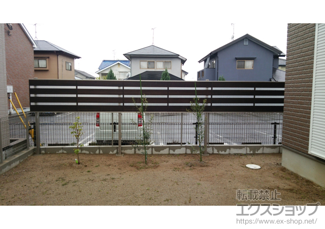 福岡県古賀市ののフェンス・柵 ジオーナフェンスYP型 多段柱施工 施工例