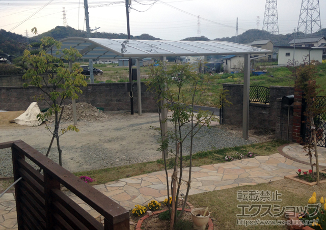 兵庫県姫路市ののカーポート レイナツインポートグラン　積雪〜20cm対応＋屋根ふき材補強部品（2セット） 施工例