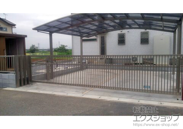 埼玉県南埼玉郡宮代町ののカーゲート ワイドオーバードアS2型 手動式 施工例