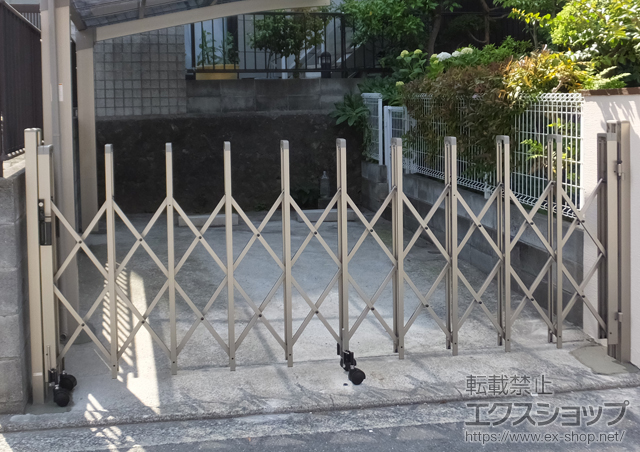 神奈川県横浜市ののカーゲート トリップゲート RB型 ノンレール 片開き 30S 施工例