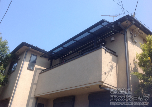 千葉県千葉市のLIXIL リクシル（トステム）のバルコニー・ベランダ屋根 ライザーテラスII F型 屋根タイプ 単体 積雪〜20cm対応 施工例