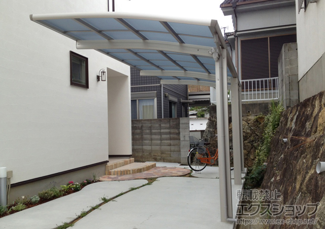 兵庫県姫路市ののカーポート レイナポートグラン 延長　積雪〜20cm対応 施工例