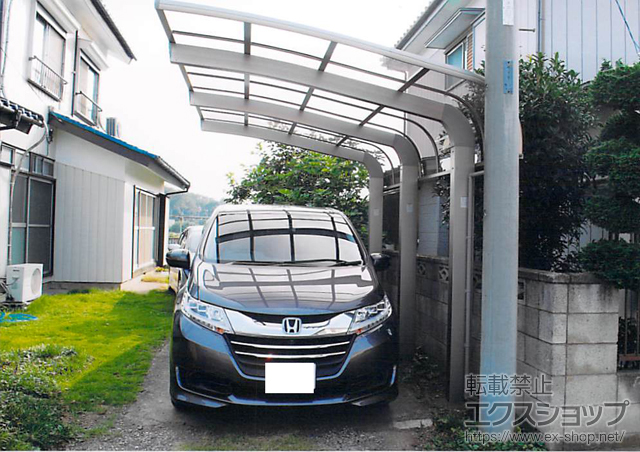 埼玉県桶川市のLIXIL リクシル（トステム）のカーポート テールポートシグマIII 1500 積雪〜50cm対応 施工例