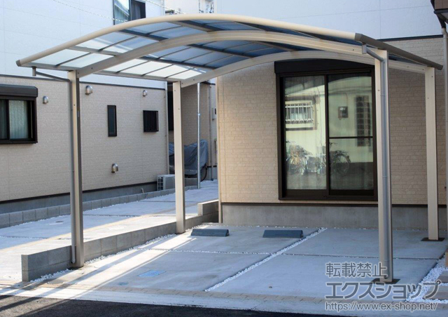 埼玉県草加市ののカーポート レイナツインポートグラン　積雪〜20cm対応 施工例