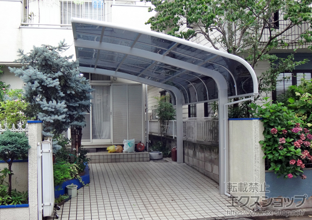 東京都府中市のLIXIL リクシル（トステム）のカーポート テールポートシグマIII 積雪〜20cm対応 施工例